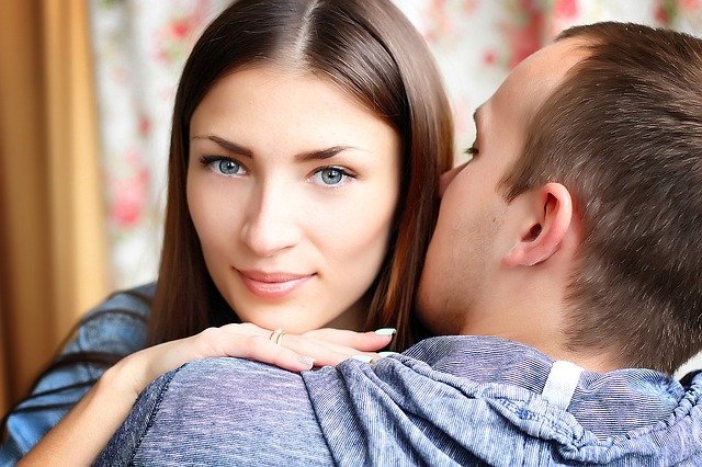 15 Proven Ways To Date A Woman Who Is Older Than You
