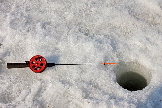 Easy Ways to Keep Your Ice Fishing Holes From Freezing