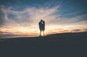 Read more about the article How Do I Convince My Boyfriend to Marry Me? 5 Things to Keep in Mind!