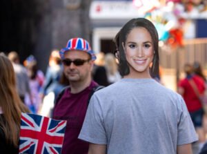 Read more about the article 7 Regal Techniques Harry Used to Win Meghan