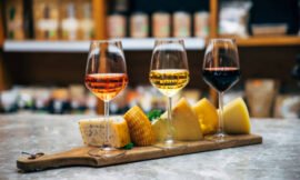 Guide to Wine and Cheese Pairings
